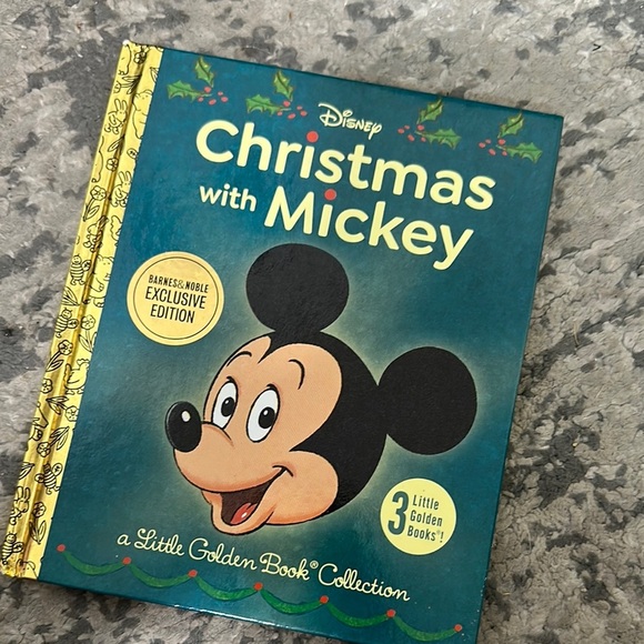 Disney Christmas with Mickey Book - Picture 1 of 1